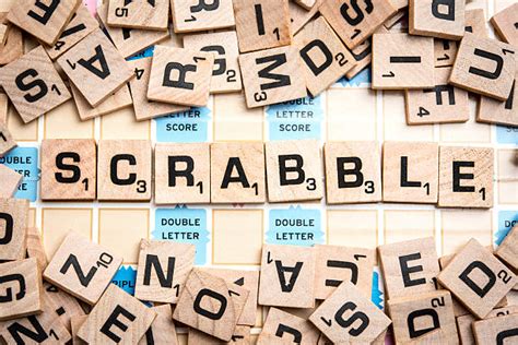fardante scrabble|Mots à partir des lettres fardant .